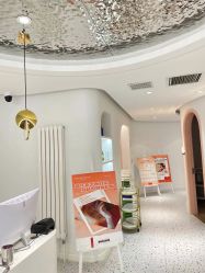 -苗方清颜痘肌研究所