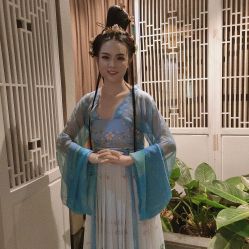 -盘子女人坊古装写真摄影(厦门总店)