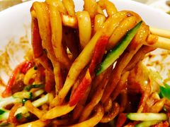 -黑八私房老北京炸酱面