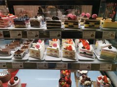 -巴黎贝甜(华堂新辰汇店)