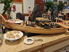 -大中华希尔顿酒店-念自助餐·嗨啤·小龙虾