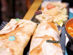 -八月美食小馆(银泰城总店)