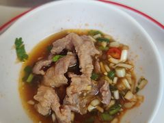 -毛辣果·贵州红酸汤牛肉火锅(西单店)