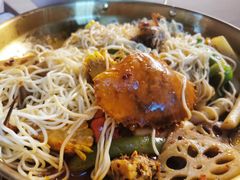 -臻鲜燕海鲜融合餐厅(金陵style店)