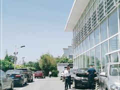 -北京京宝行宝马4S店(闵庄路店)