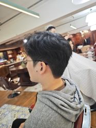 -BarberKiNG男士理发馆Barbershop