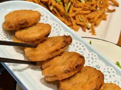 -莲餐厅·湖北菜·潜江小龙虾店(愚园路店)