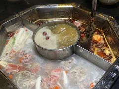 -重庆德庄火锅(体育中心店)