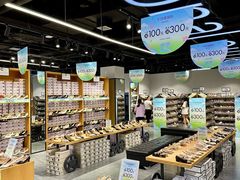 -王府井奥莱临潼小镇(临潼店)