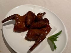 红烧乳鸽-新荣记(湾仔店)