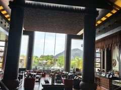 -时光吧·大堂吧·丽江和府洲际度假酒店