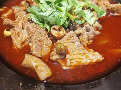 -大众跷脚牛肉馆·非遗传承单位(峨眉山店)