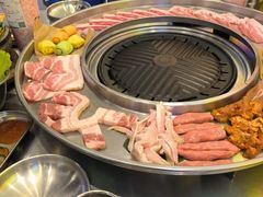 -哈哈碳都·牛肋条无限自助烤肉(宝龙店)
