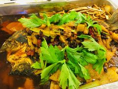 -沈姐万州烤鱼(沙坪坝七中店)