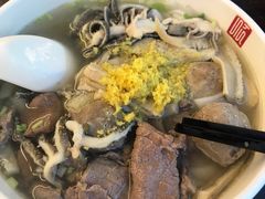 -潮镇老尾牛杂(环城西路店)