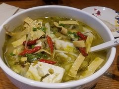 -渝是乎川渝小炒(新世界百货望京店)