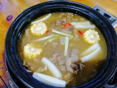 -五指山生态小黄牛(皮皮虾海鲜广场店)