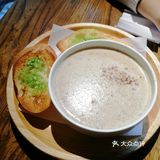打卡很早就想来这家店吃西餐了，我11点到的