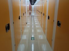 -安东易迷你自助仓储寄存仓库(草桥店)