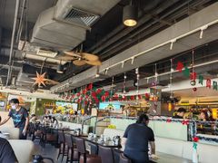 -大头虾越式风味餐厅(光明广场店)