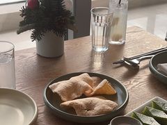 -瑰丽酒店·海吧·天际下午茶·现场DJ·天台酒吧