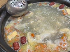 -濠轩阁特色生蚝火锅(水湾路店)