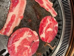 -梨花甄选自助烤肉(小寨原力场店)