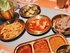 -轻烧烤肉(光谷步行街店)