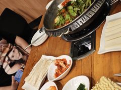 -喇喇排骨火锅·传统韩式脊骨汤(望京西园总店)