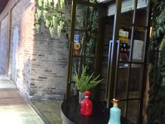 -春天里·老街坊餐厅(港隆广场店)