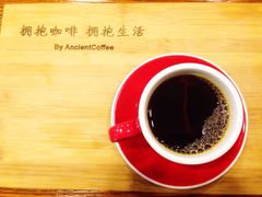 -HUG COFFEE(鼓楼店)