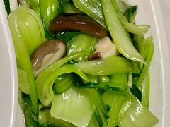 -渝信川菜 · 川味家常菜(财富购物中心店)