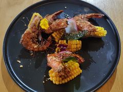 惹味胡椒虾配烤玉米-CHILLAX轻乐时(侨建·Hi City店)