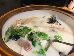 -姜君·千岛湖鱼头馆(浦东大道店)