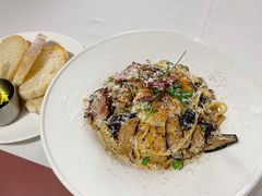 黑松露菌菇鸡肉奶油意面配温泉玉-77COM好吃的意大利菜(老城根店)