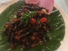 香煸鸡枞菌-梅林春晓花园餐厅
