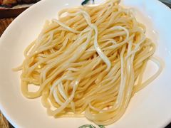 -歹歹的加个面过油肉拌面