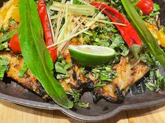 香茅草烤罗非鱼-云海肴·汽锅鸡·云南菜(美罗城店)