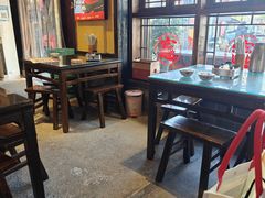 -富正毅三下锅·湘西韵味(天门山索道店)