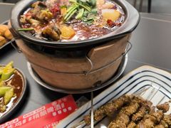 -许哥东北烧烤·铁丳烤串·宫后夹肉(繁花中心店)