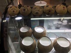 -椰爺爺·椰子冻砵仔糕