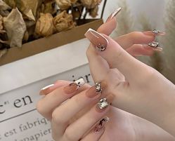 -LILY NAILS美甲美睫