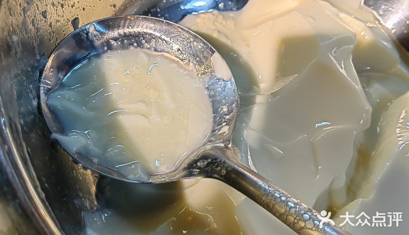 美味发现计划｜走街串巷~才能发现这家无名冒菜的美好
