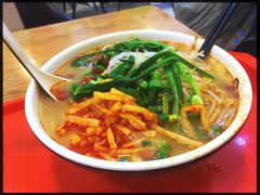 -螺小胖柳州螺蛳粉(钟楼总店)