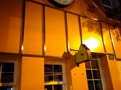门面-W CAFE(甜爱路店)