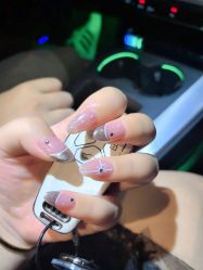 -晨·艺美甲美睫