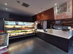 -万记麻辣烫国展总店