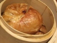 叉烧肉破酥包-云海肴·汽锅鸡·云南菜(美罗城店)