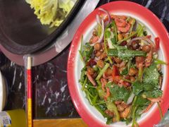 -边江铁锅炖鱼(振八街店)