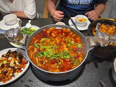 -万重锦·人文川菜馆(骡马市店)